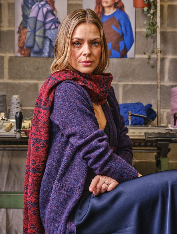 Alva Cardigan Lambswool Indigo Genevieve Sweeney