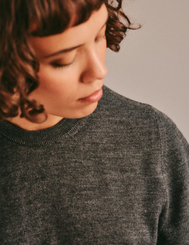 Quin Merino Wool Knitted T-shirt Grey Melange Genevieve Sweeney