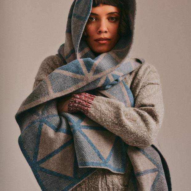 Genevieve Sweeney Oversized Lambswool Geometric Scarf Beige Caspain