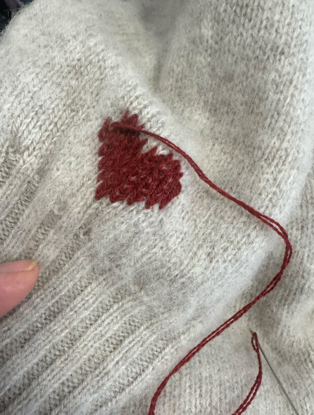 Wrapped in Love! Thoughtful Luxury Knitwear gifts for Mother’s Day | Genevieve Sweeney