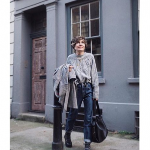 Cable Knit Sweater Grey a seen on Stylonylon