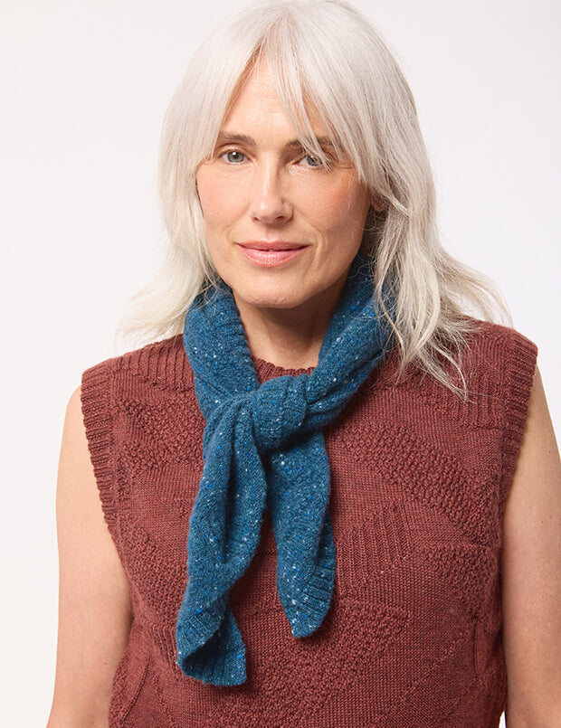 Lambswool Cashmere Tweed Triangle Scarf Teal Blue