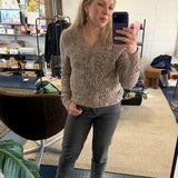 Ver Lambswool Silk Lace V-Neck Sweater Biscuit - Preorder