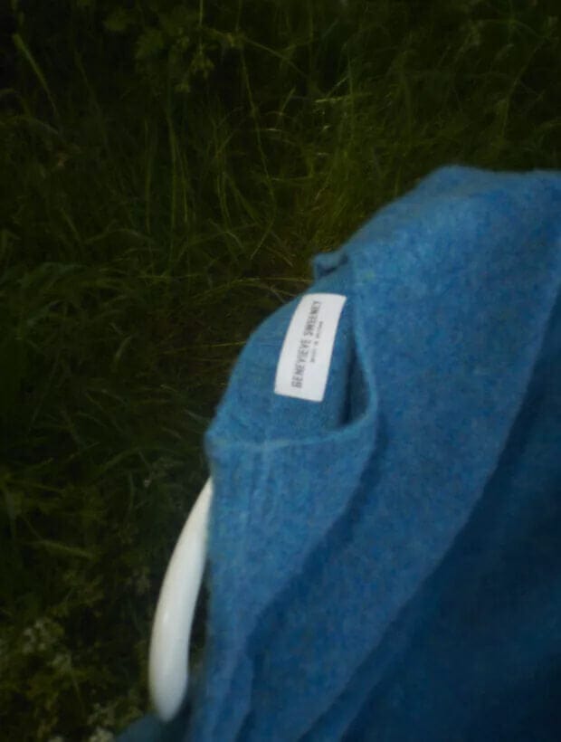 care-blue-jumper GS